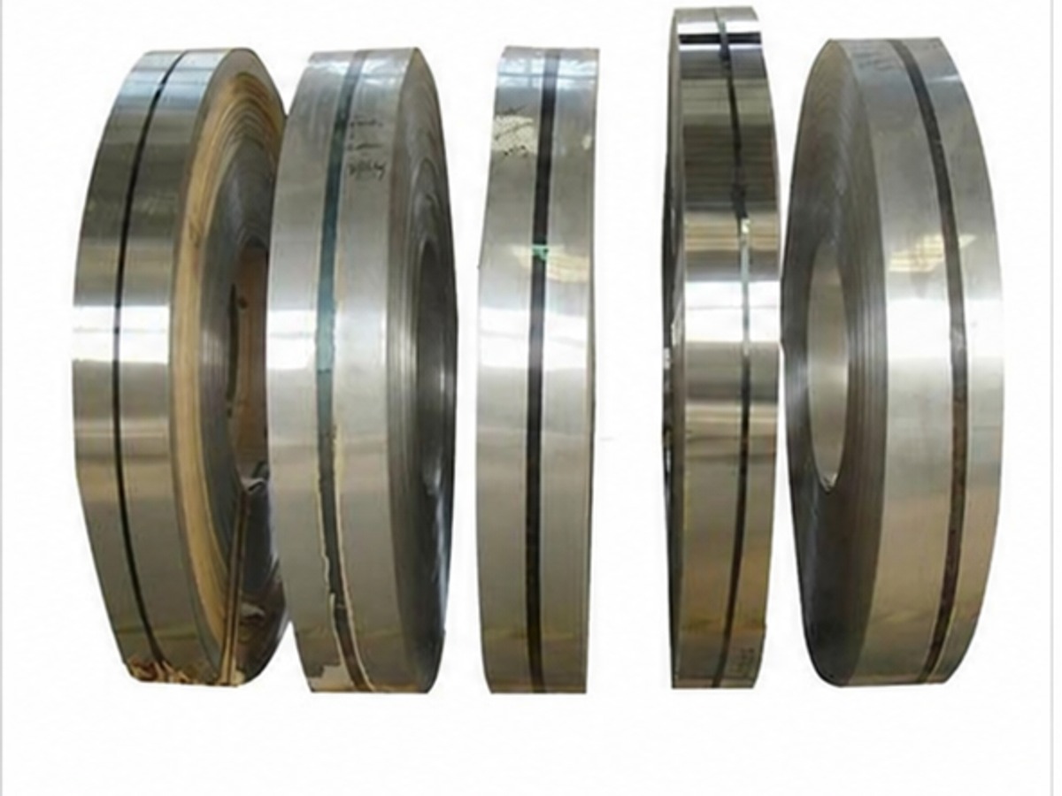 904L STAINLESS STEEL STRIP — מבט מוצר ראשי